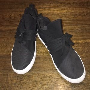 Steve Madden Lancer Sneaker